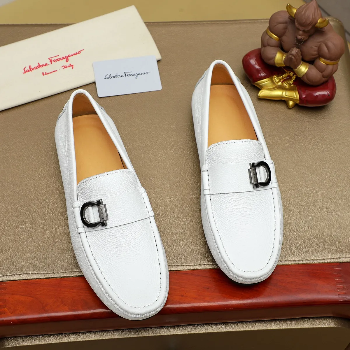 Men's shoes 💰360 🕷🕷【Ferragamo】Ferragamo Popular fashionable casual slip-on shoes🇨🇳Official website counter 1:1 production, original mold opening💯Good quality visible, imported high-end first-layer calfskin, luxurious pigskin lining🌿Very clear texture, high-quality waterproof, non-slip and wear-resistant outsole🎋High quality and low price, truly handmade🍓Color, code number 38-45